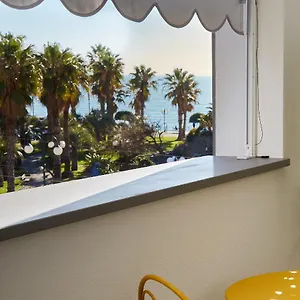 Apartment Attico Fronte Mare Residenza Matilde, Chiavari